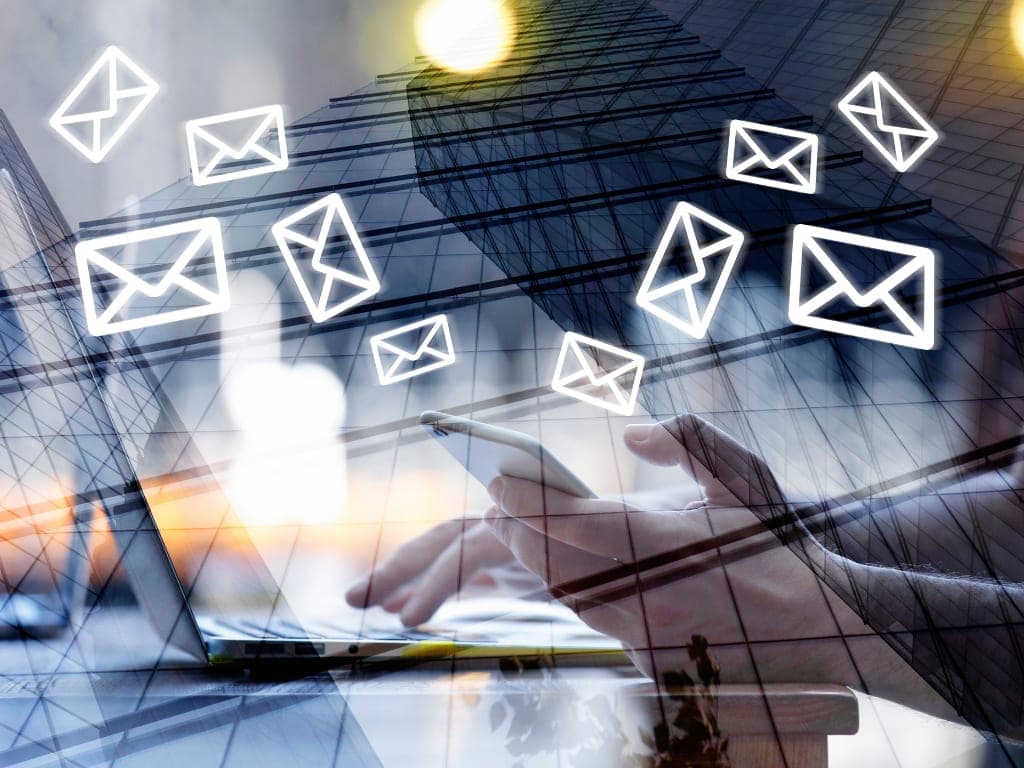 De Digitale Poort Navigeren: Wordt meester van de  Kunst van E-mailmarketing voor Ongelooflijk Zakelijk Succes